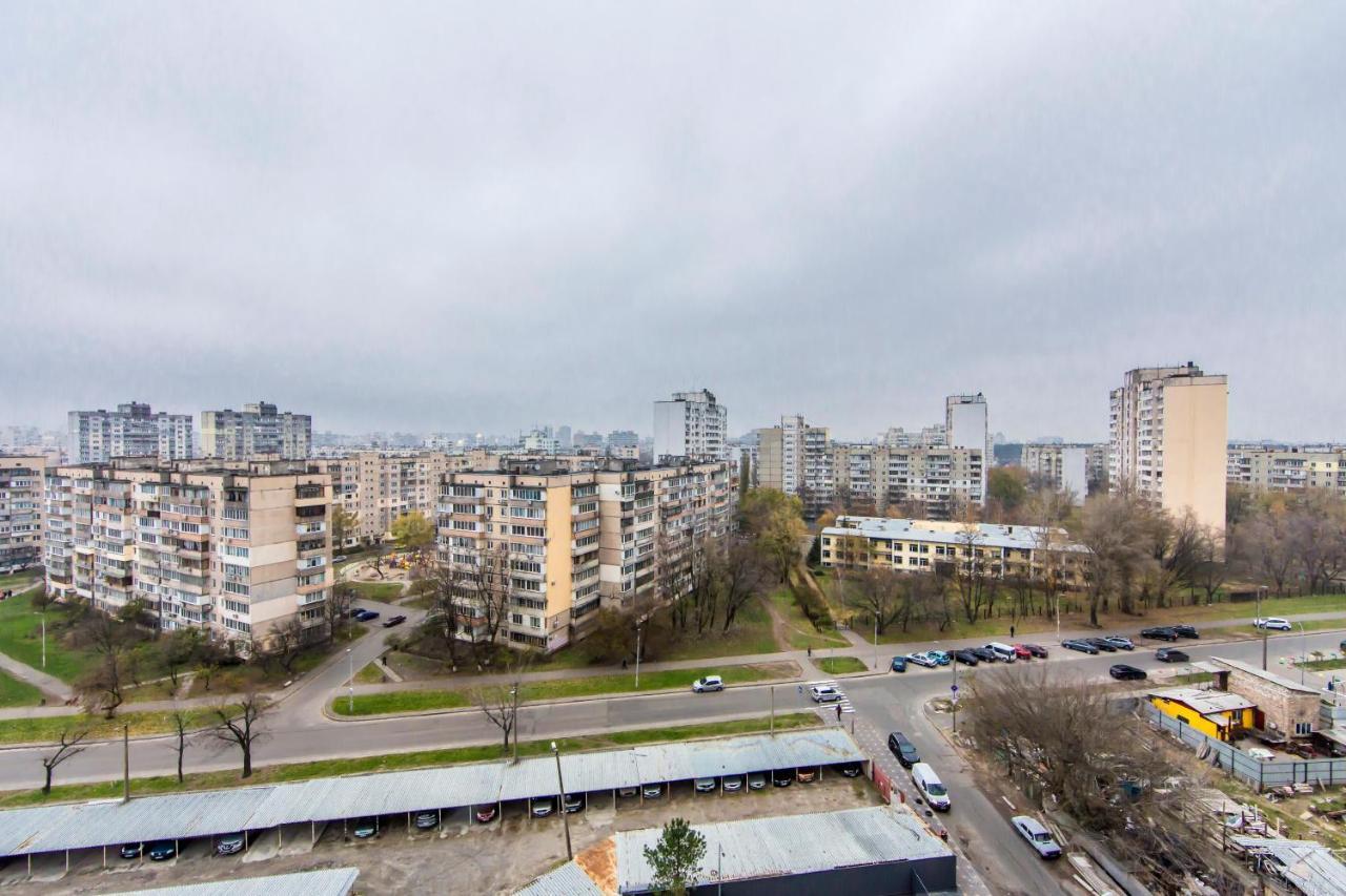 Стильные Апартаменты,Метро Вырлица,Метро Харьковская Kiev Bagian luar foto